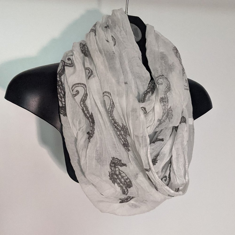 Seahorse light wrap scarf